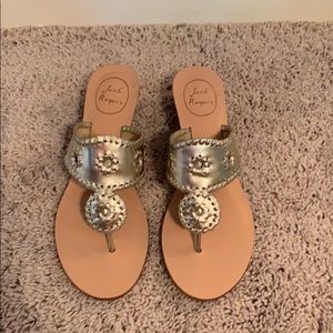 New in box Jack Rogers Platinum mid wedge sandal